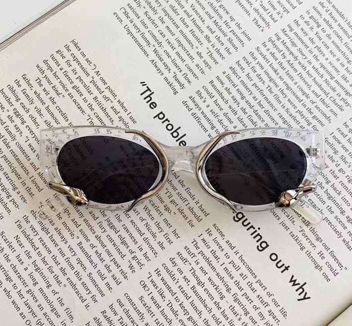 Damskie okulary przeciwsłoneczne z filtrem UV400 transparentne ST-MAX4A