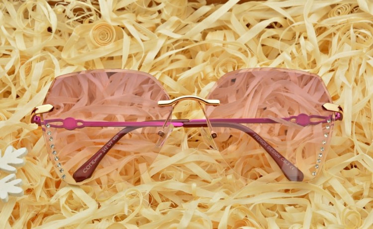 Okulary przeciwsłoneczne Kwadratowe damskie z cyrkoniami CO-242