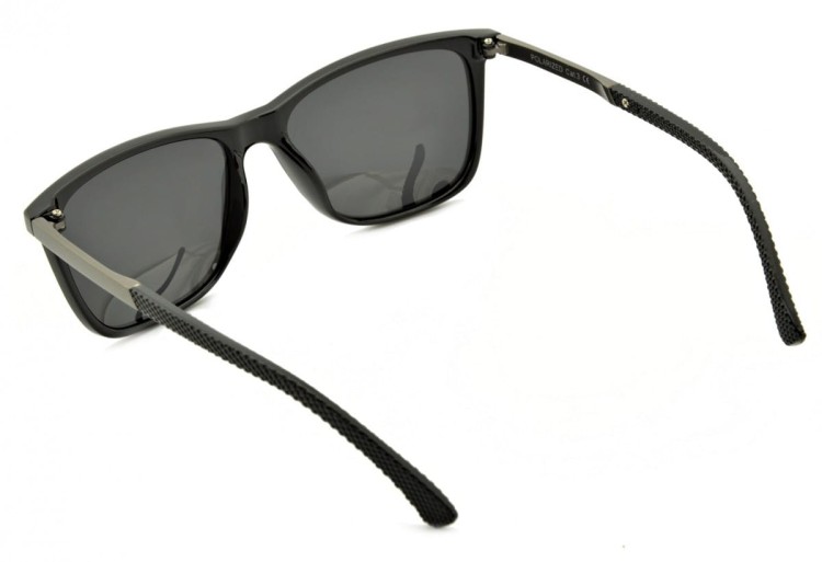 Okulary przeciwsłoneczne polaryzacyjne Nerdy czarne POL-760