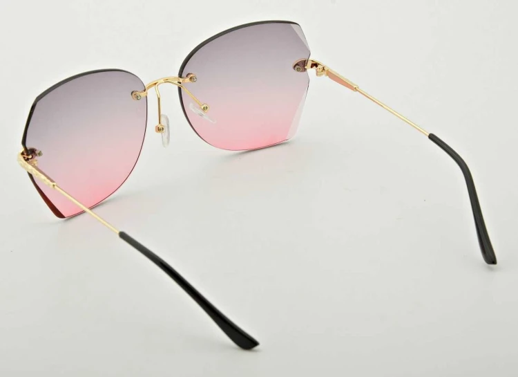 Okulary przeciwsłoneczne muchy damskie STD-60