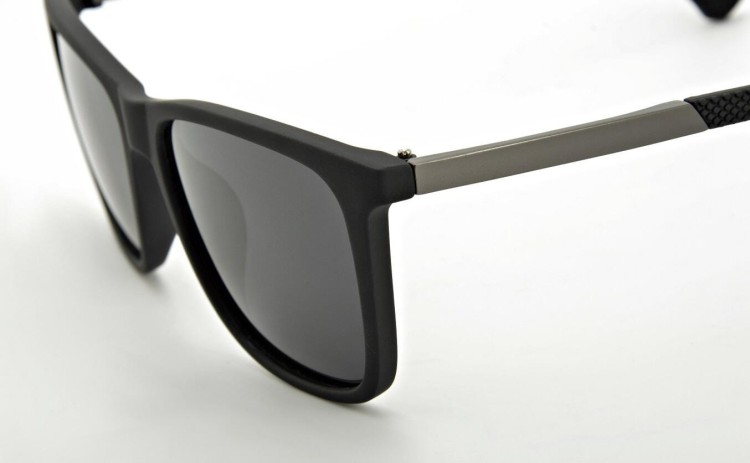 Okulary przeciwsłoneczne męskie polaryzacyjne Nerdy czarne POL-760A