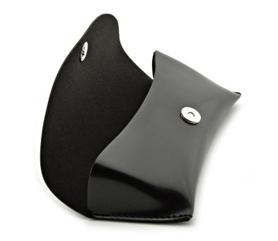 Skórzane etui okularowe futerał na okulary czarny na magnes STYLION STMG3