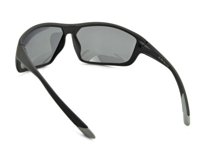 Męskie sportowe okulary przeciwsłoneczne czarne z polaryzacją SPD190