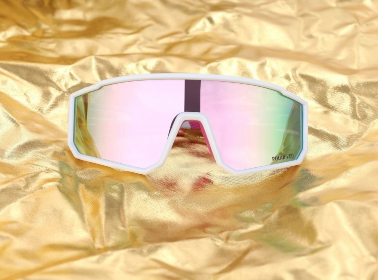 Sportowe okulary przeciwsłoneczne z polaryzacją i filtrem UV400 POL-468A white/pink