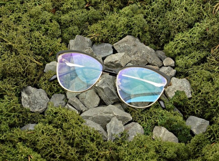 Plusy +3.50 damskie okulary do czytania korekcyjne z antyrefleksem ST317BR