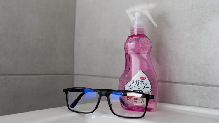 Innowacyjny japoński szampon do okularów zapach kwiatowy 200ml