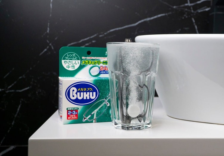 Japońskie Musujące tabletki czyszczące do okularów 24 szt