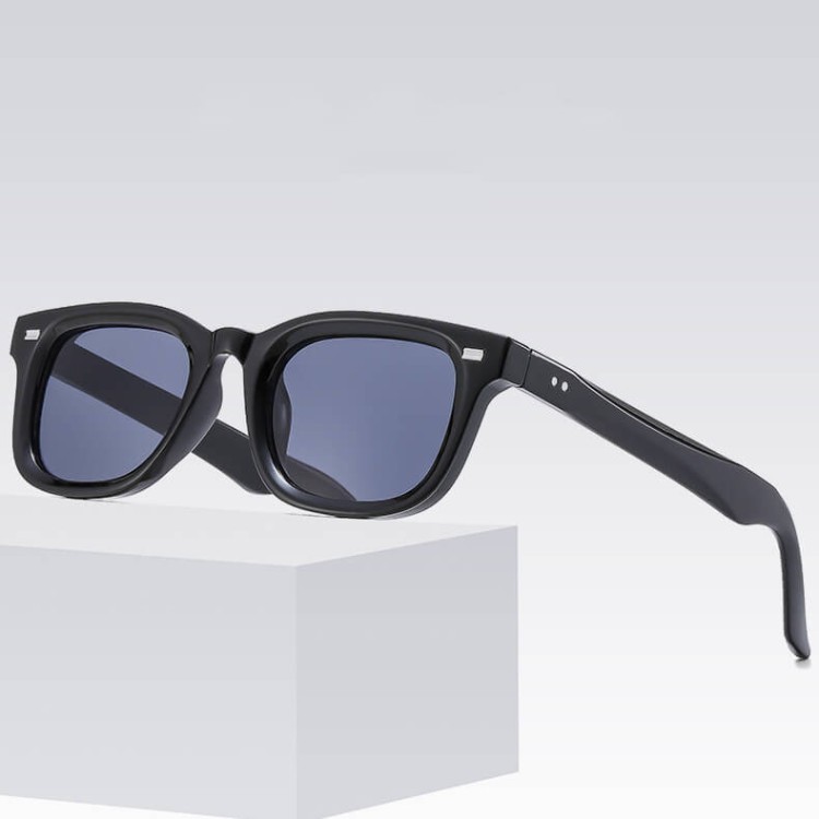 Okulary przeciwsłoneczne z filtrem UV400 STL44 czarne + akcesoria