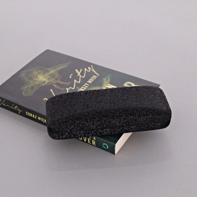 Mieniące się etui na okulary ET-119 czarne