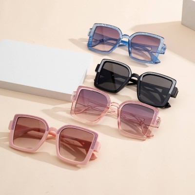 Okulary przeciwsłoneczne dla dziewczynki STKD-01 czarne