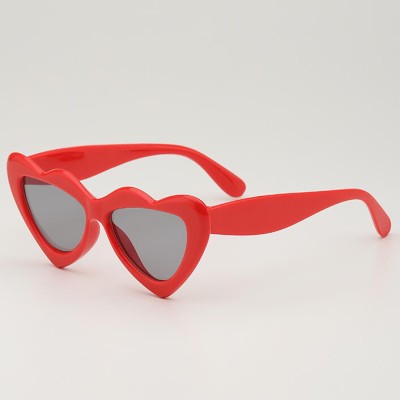 Okulary przeciwsłoneczne dla dziewczynki Serce STKD-09A czerwone