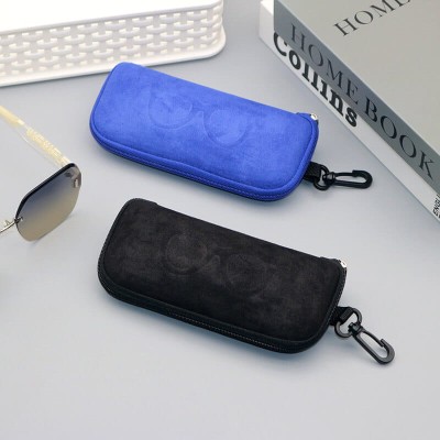 Etui na okulary na zamek ET-121 czarne zamszowe