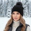 Czarna Damska CZAPKA ZIMOWA Z POMPONEM ST-564.jpeg