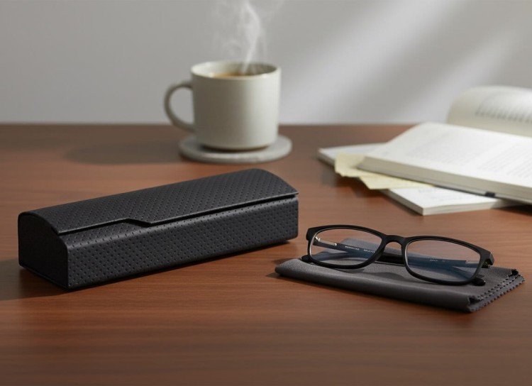 Etui okularowe na magnes STHC-94 czarne