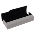 Szare etui na okulary zamykane na klapkę STHC-94B-----.JPG