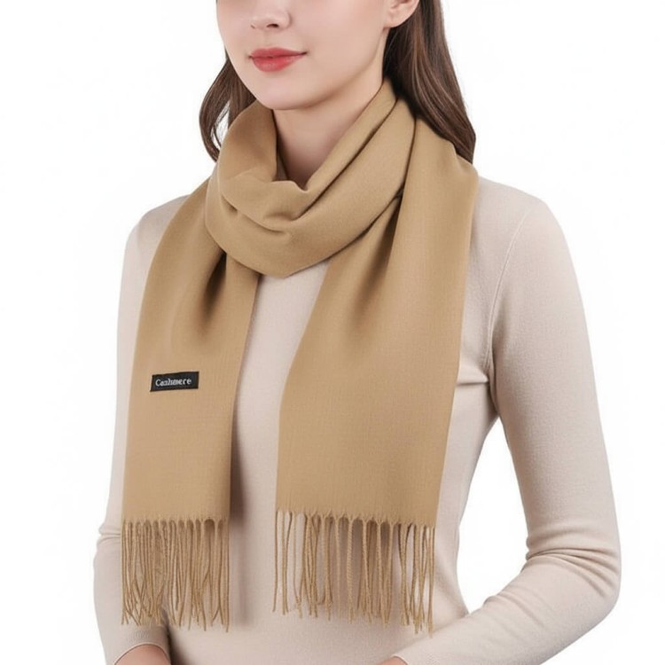 Karmelowy szalik damski gładki cashmere frędzle SZA-68