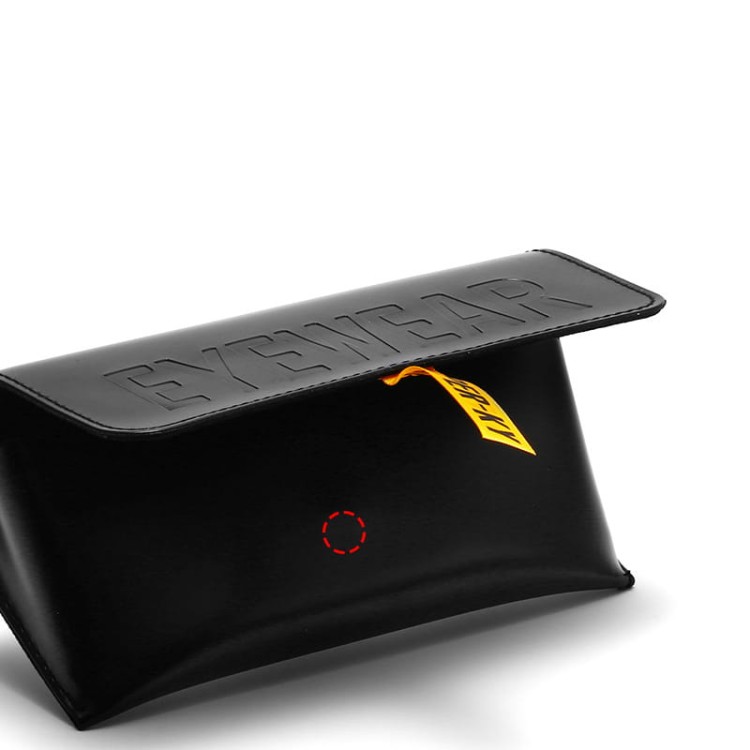 Czarne etui okularowe na magnes EYEWEAR z żółtą tasiemką + Ściereczka do czyszczenia