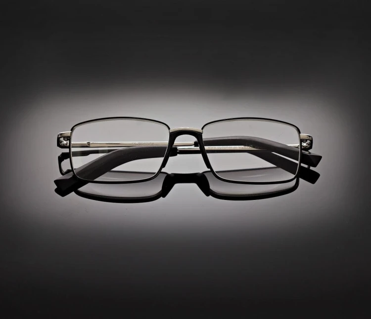 Plusy +1.50 Męskie okulary do czytania korekcyjne FLEX ST333 srebrne