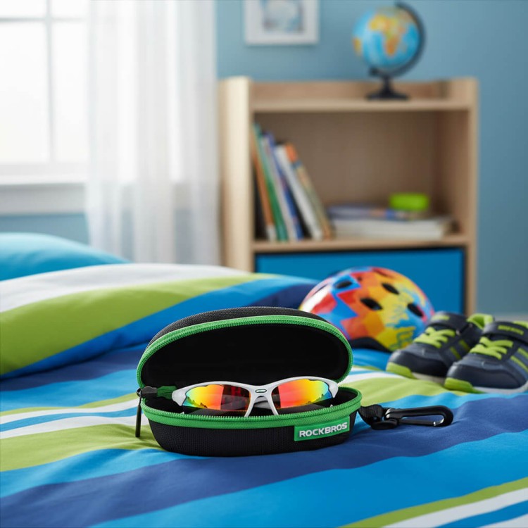 Juniorskie etui na okulary ROCKBROS black/green ET-ROCK-1