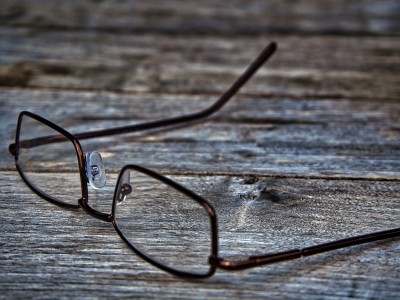 Jak często zmieniać okulary korekcyjne – poradnik
