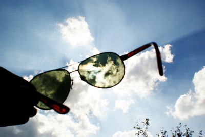 Tanie okulary przeciwsłoneczne