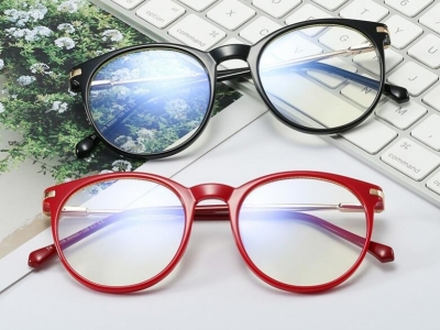 Okulary zerówki z antyrefleksem do komputera – dlaczego warto je zakupić?